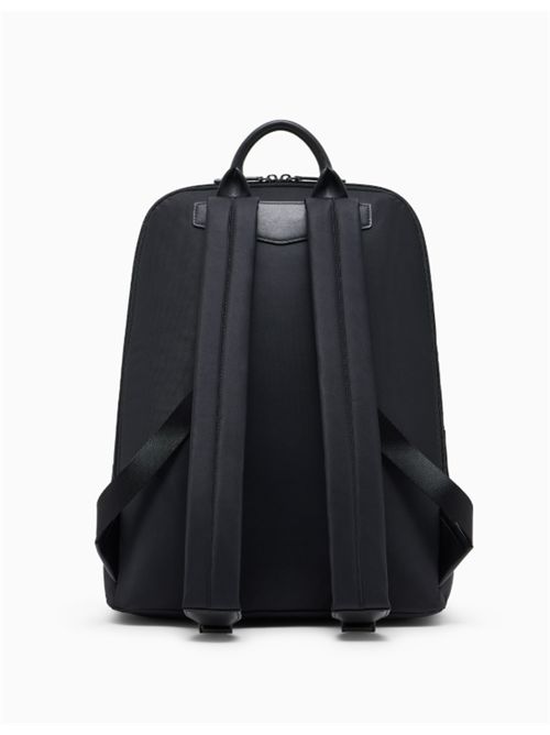 ROUNDSHAPE BACKPACK EMPORIO ARMANI | EM001795.AF13454UC001 BLACK BEAUTY